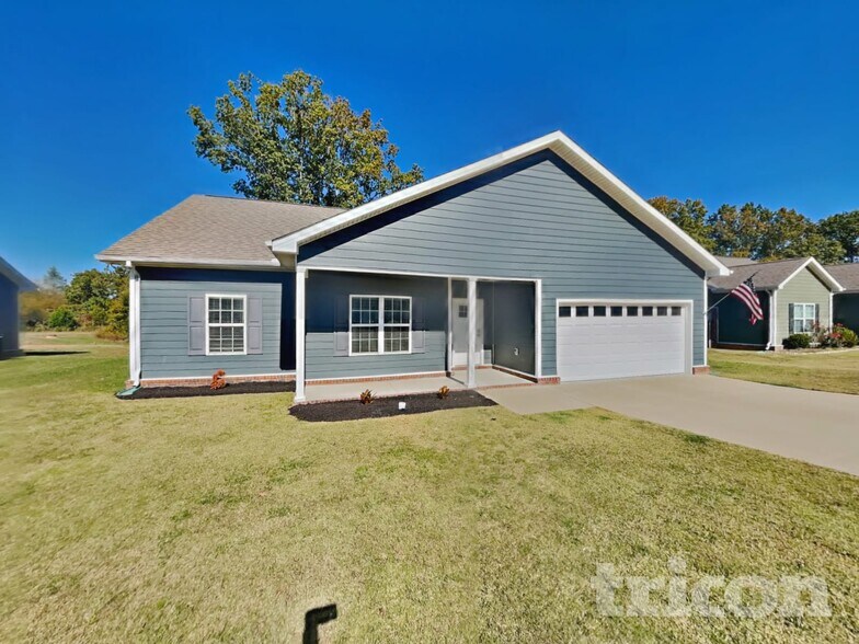 Primary Photo - 825 Ellyson Dr