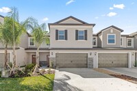 Building Photo - LIKE NEW Townhome in Willow Square for RENT