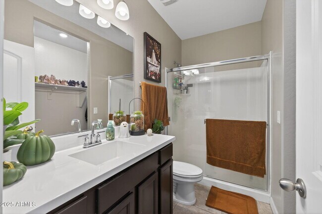 Building Photo - 8269 W Rushmore Way