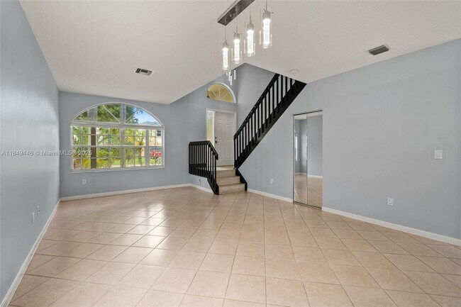 Building Photo - 7835 Rockport Cir