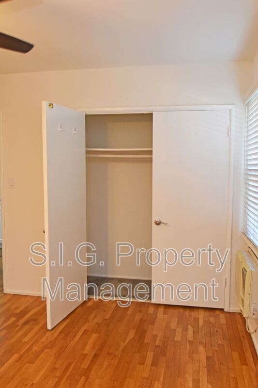 Building Photo - 5637 Strohm Ave