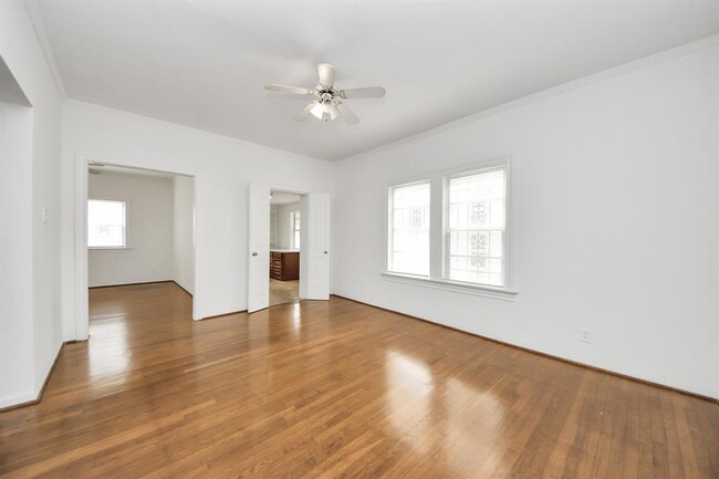 Building Photo - 4318 Jefferson St