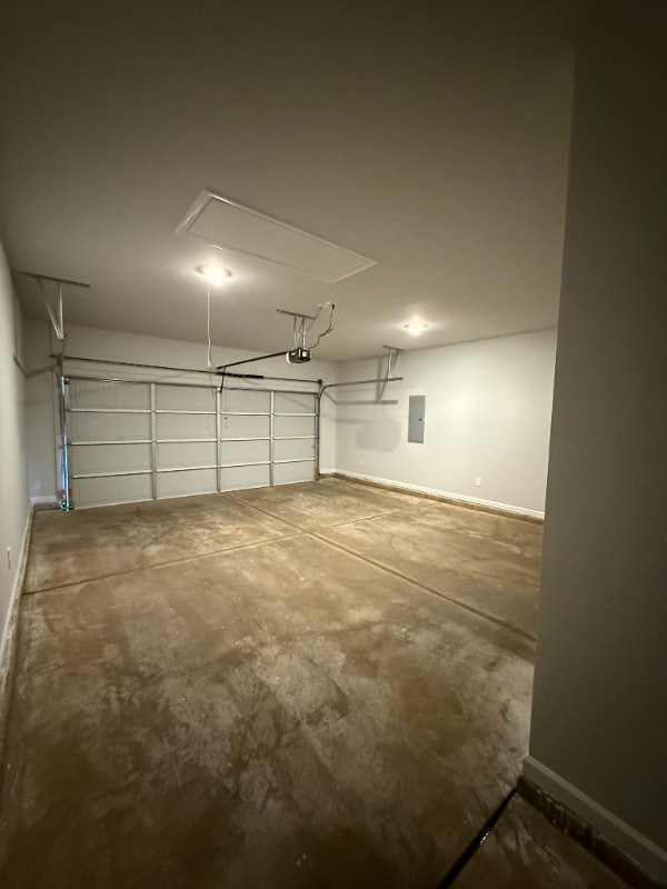 Building Photo - 6063 Gardner Maples Dr SE