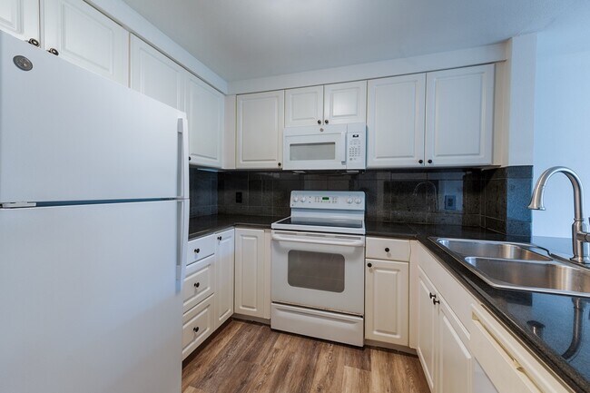 Building Photo - 2747 S Kihei Rd