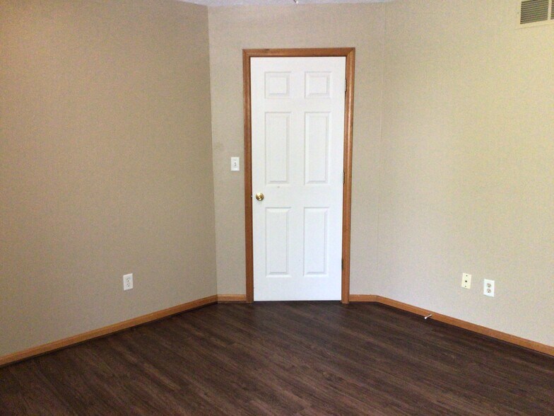 Building Photo - 55 Saddle Creek Ln