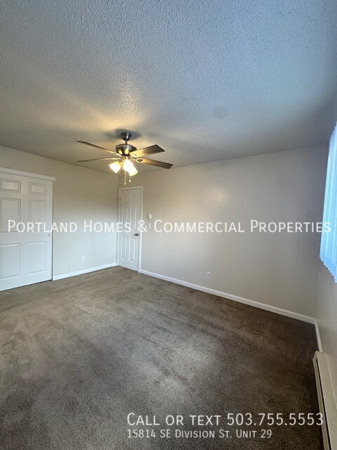 Building Photo - 2-Bedroom Apartment, Downstairs, Near Tran...