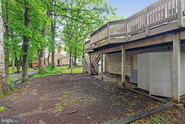 Building Photo - 4157 Waterway Dr
