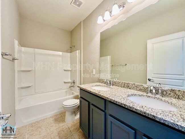 Building Photo - 12852 Laurel Brush