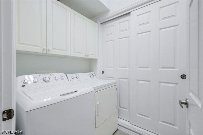 Building Photo - 12080 Matera Ln