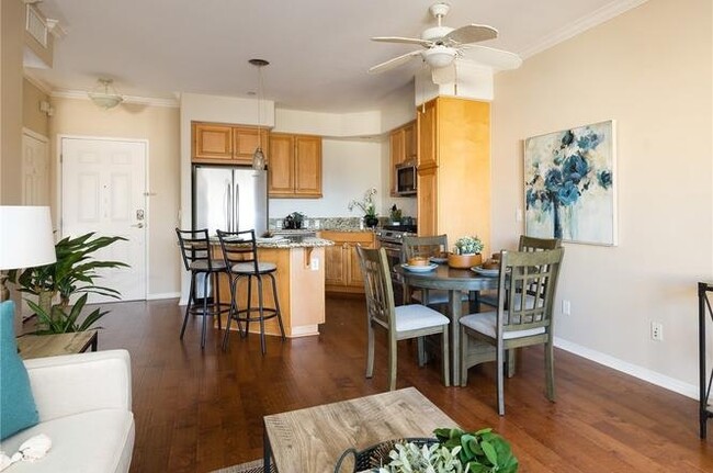 Building Photo - 21345 Hawthorne Blvd