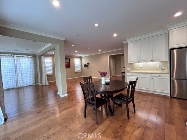Building Photo - 63 Elmdale