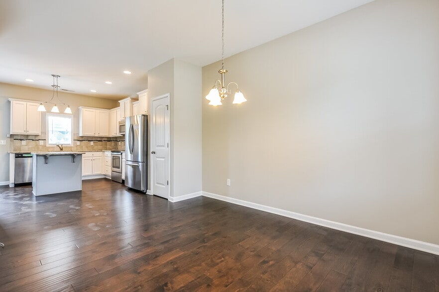 Building Photo - 241 Balboa Pkwy