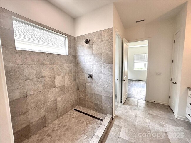 Building Photo - 4619 Kobus Ct.
