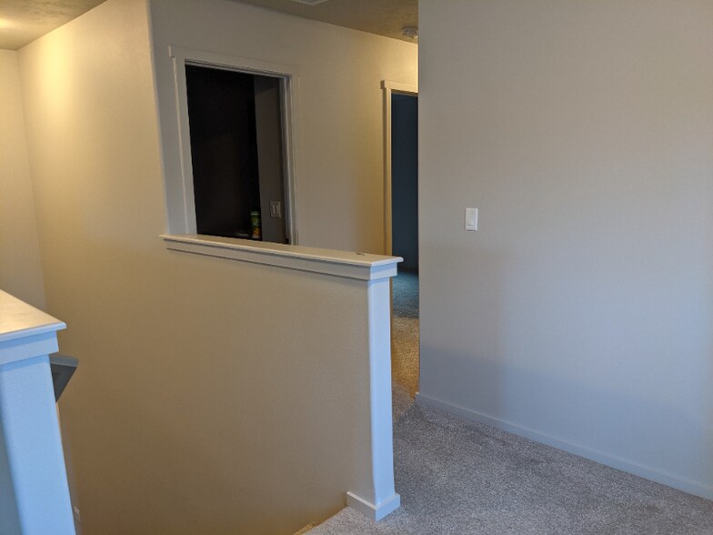Building Photo - 5814 Sidon Ln