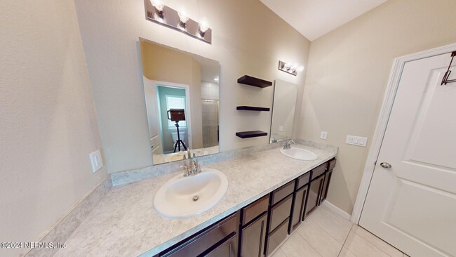 Building Photo - 5538 Kellar Cir