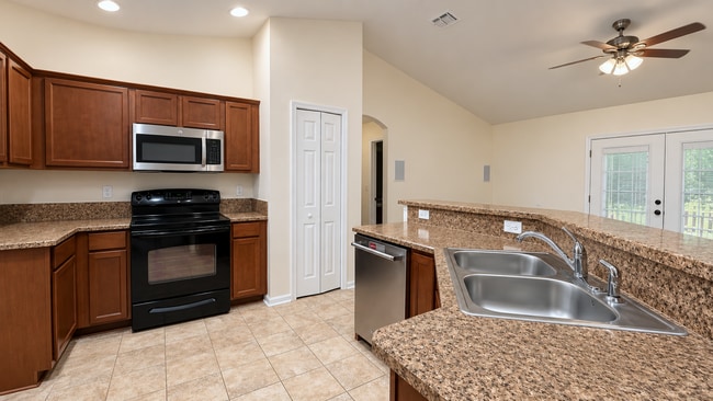 Building Photo - 86134 Venetian Ave