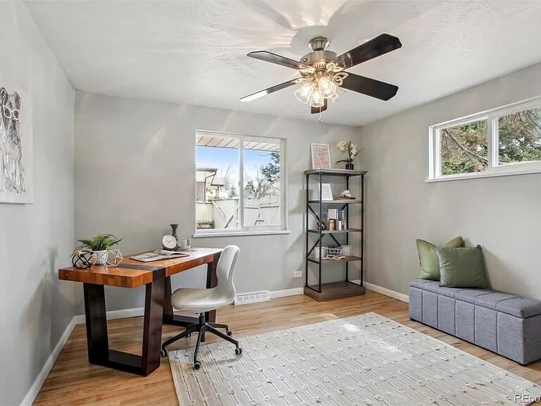 Building Photo - 8557 W 70th Way
