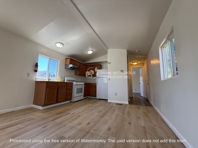 Building Photo - 1449 71st Ave