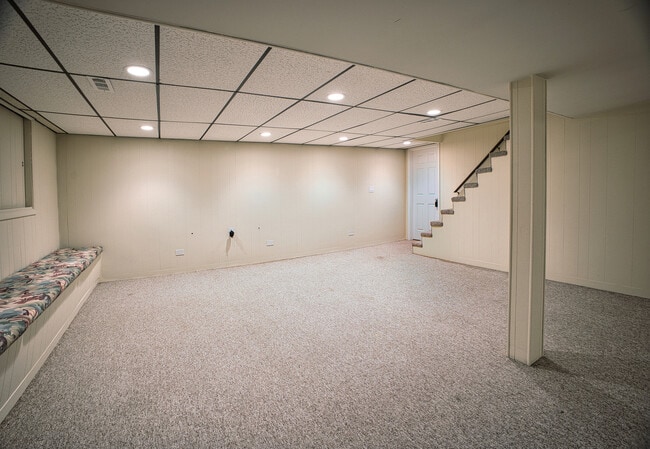 Building Photo - 2711 Valley Forge Rd