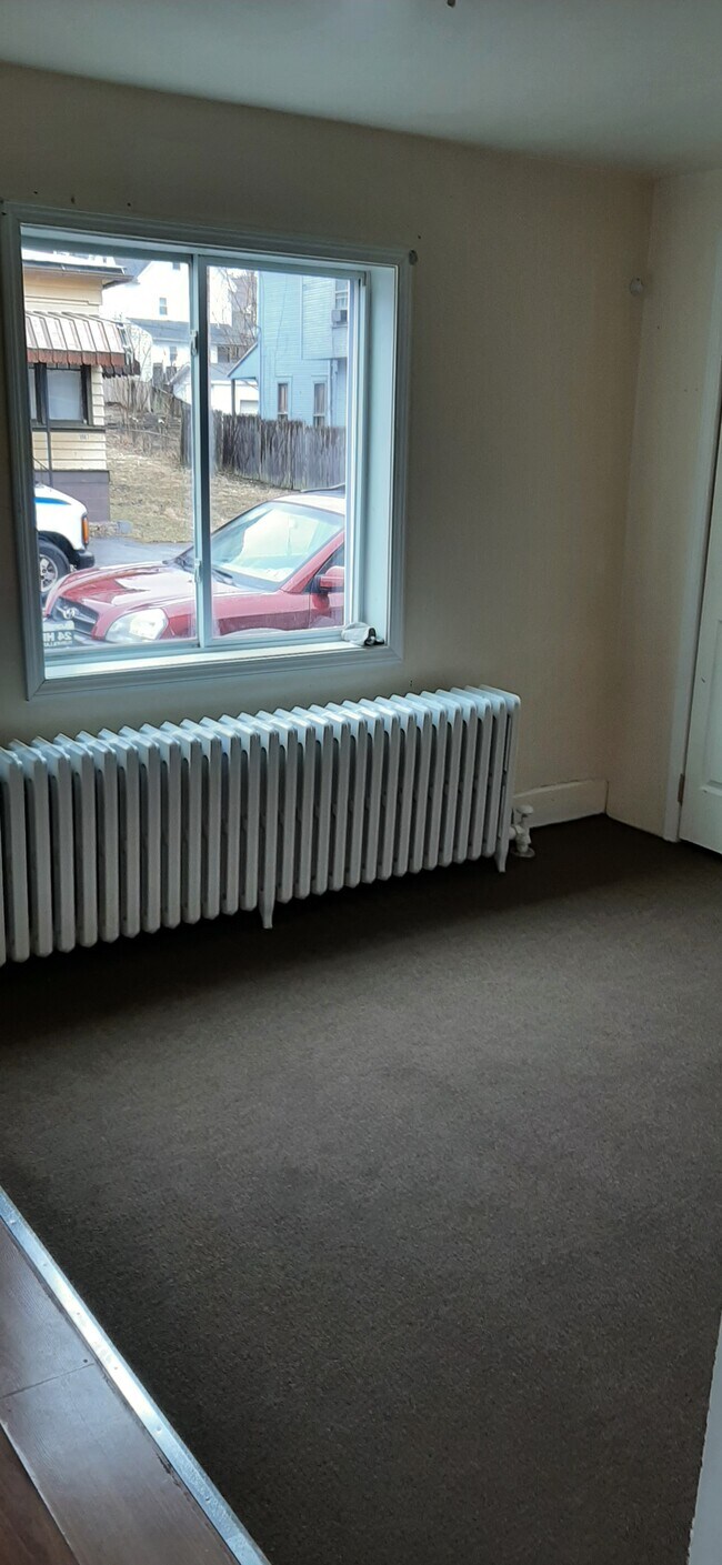 Bedroom - 1906 5th Ave