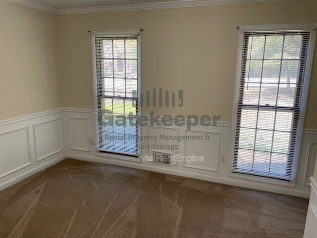 Building Photo - 145 Princeton Trce