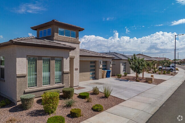 Building Photo - The Reserve at Westpark IV