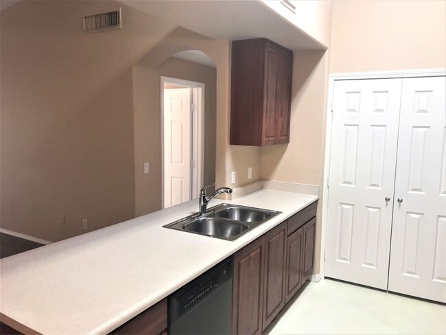 Building Photo - **SPECTACULAR - 2BEDROOM/2BATHROOM/1GARAGE/GATED CONDO (SOUTHERN & CRISMON)**