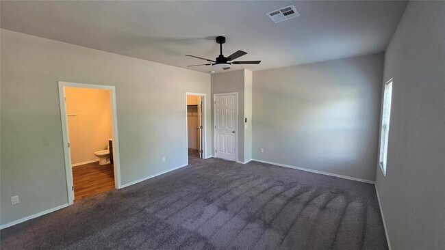 Building Photo - 10012 Wimbledon Ct