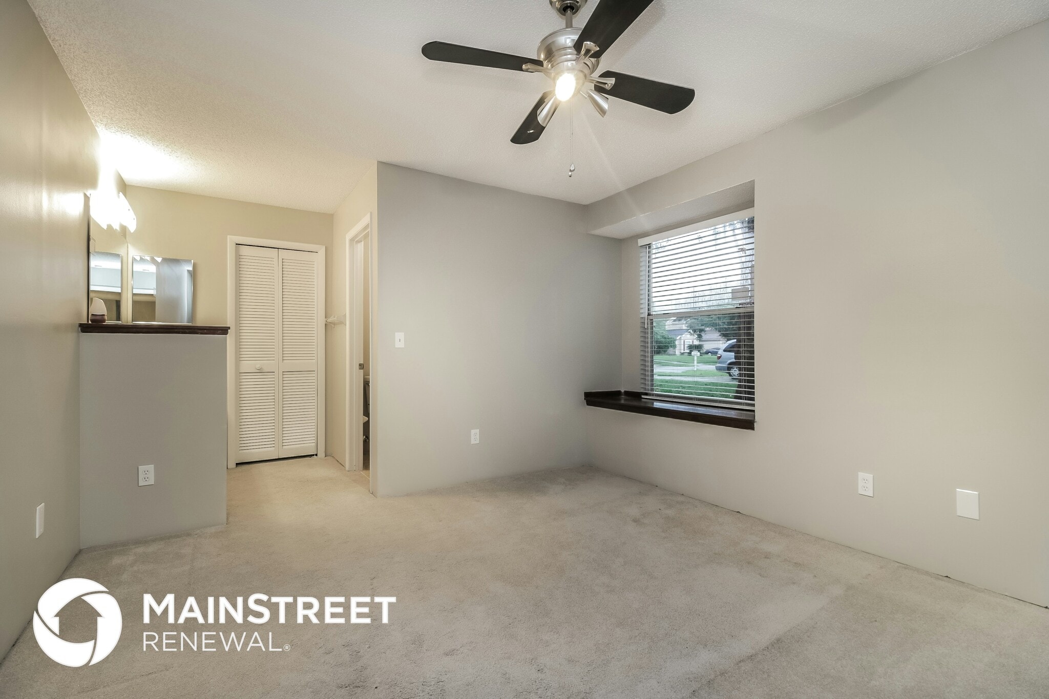 Building Photo - 2134 Churchill Downs Cir