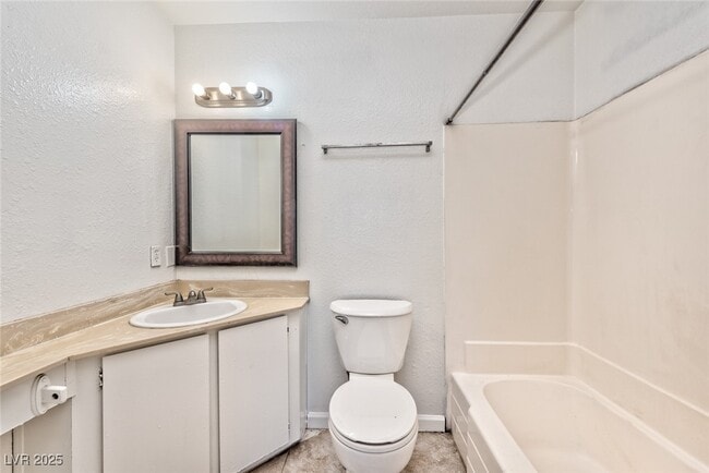 Building Photo - 2408 Paradise Village Way