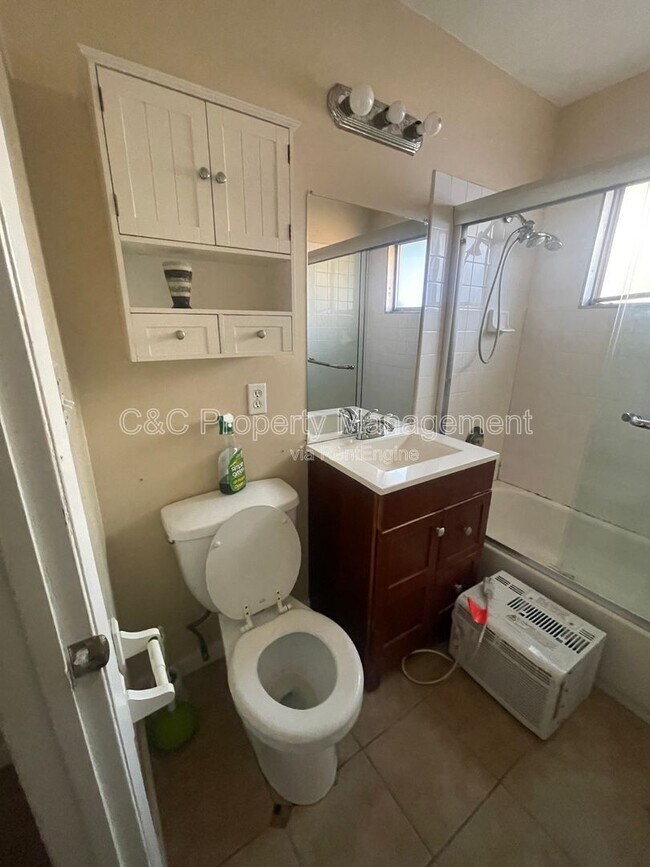 Building Photo - 3723 Wilmington Rd