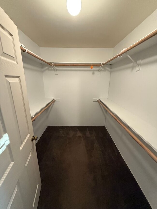 Building Photo - Charming 3-Bedroom Home in North Campus Park