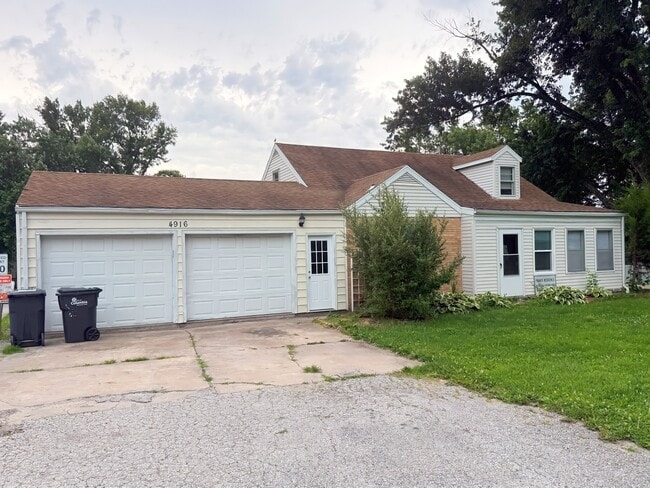 Building Photo - 4916 Brown Station Rd