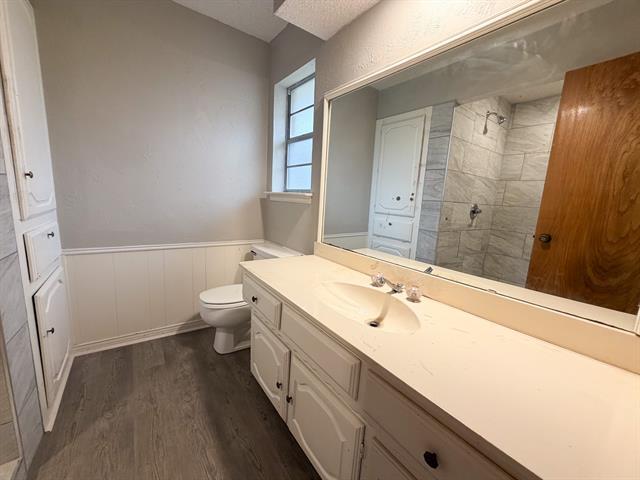 Building Photo - 1103 Scarlet Oaks Cir