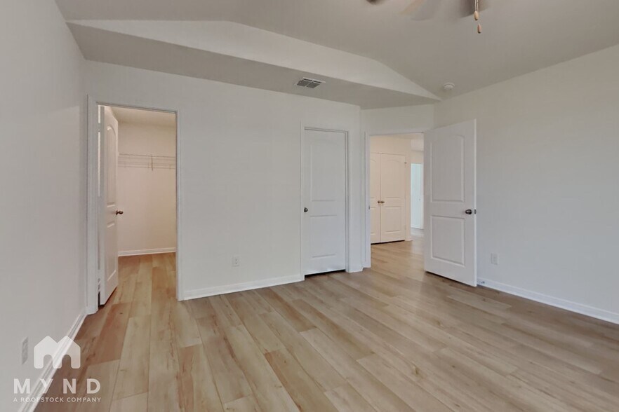 Building Photo - 10913 Quinn Ct