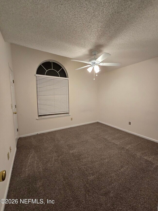 Building Photo - 9150 Camshire Dr