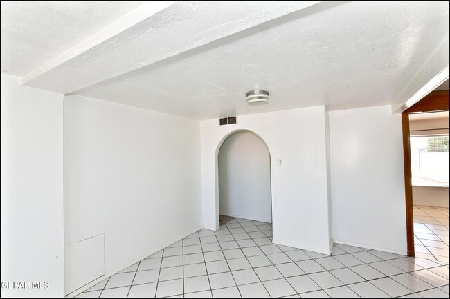 Building Photo - 7817 Caliche Dr