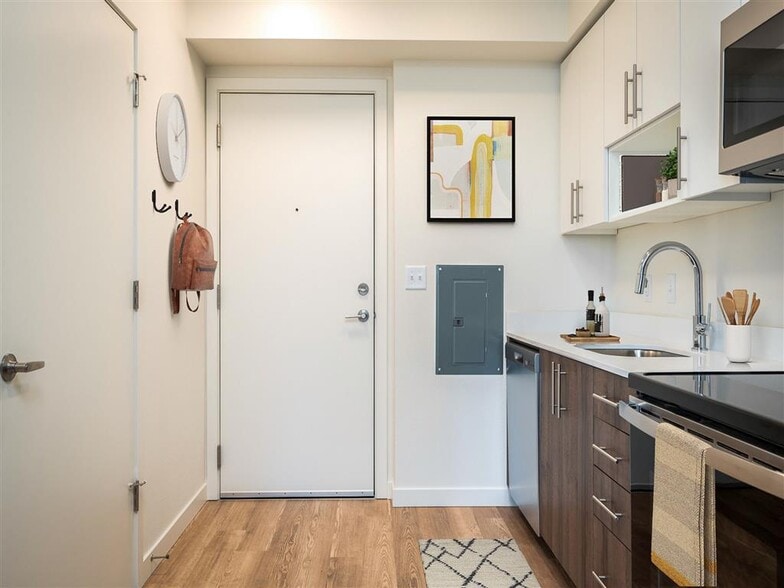 Building Photo - Tiller Terrace