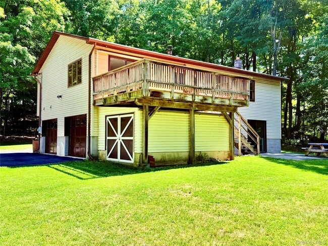 Building Photo - 126 Carter Rd