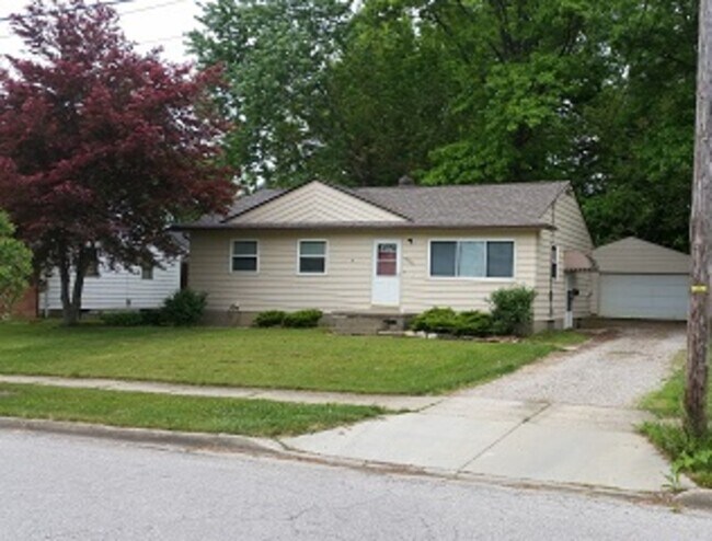 Primary Photo - 3986 Kenneth Rd