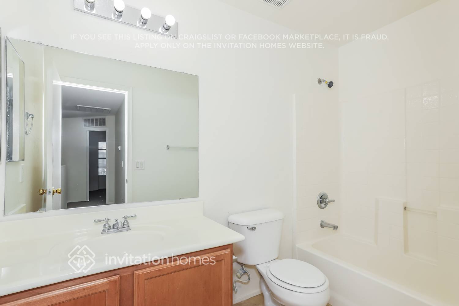 Building Photo - 45571 W Guilder Ave