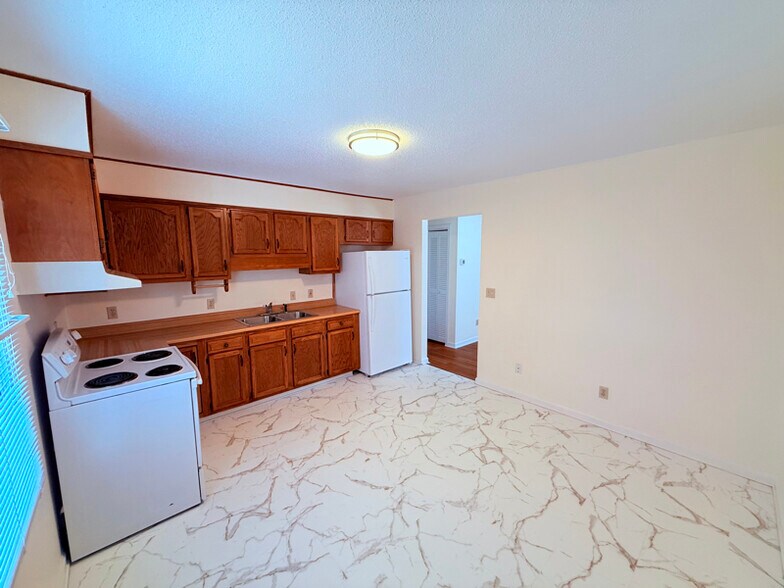 Building Photo - 248 Overlook Dr