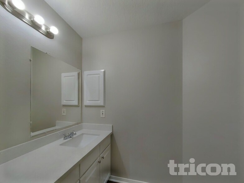 Building Photo - 11727 Abby Ridge Way