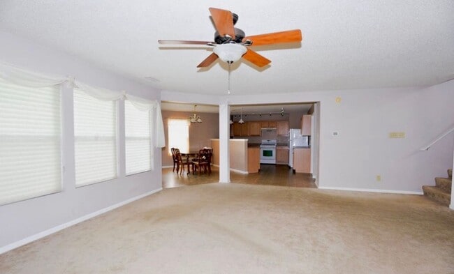 Building Photo - SPACIOUS 2 STORY HOUSE
