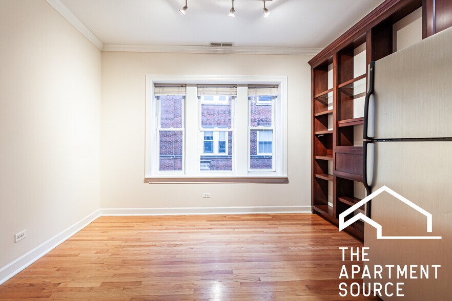 Building Photo - 3246 N Clifton Ave