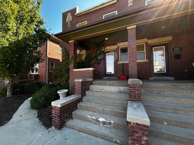 Building Photo - 3001 Harney St