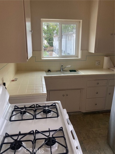 Building Photo - 120 E Willard St