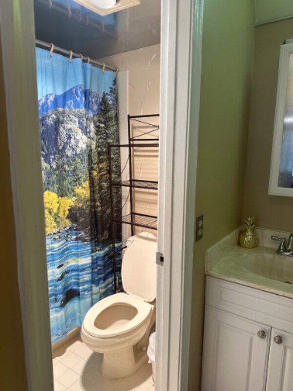 Building Photo - 9900 Pineapple Tree Dr