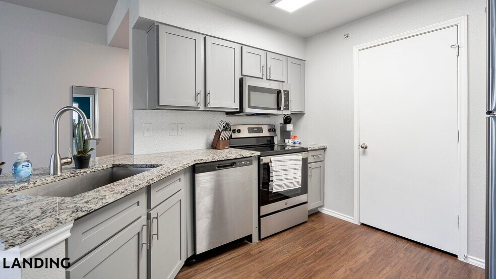 Building Photo - 11139 Culebra Rd
