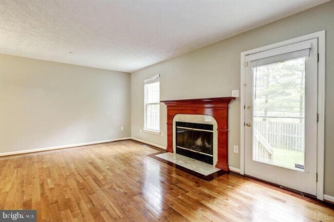 Building Photo - 6112 Starburn Path